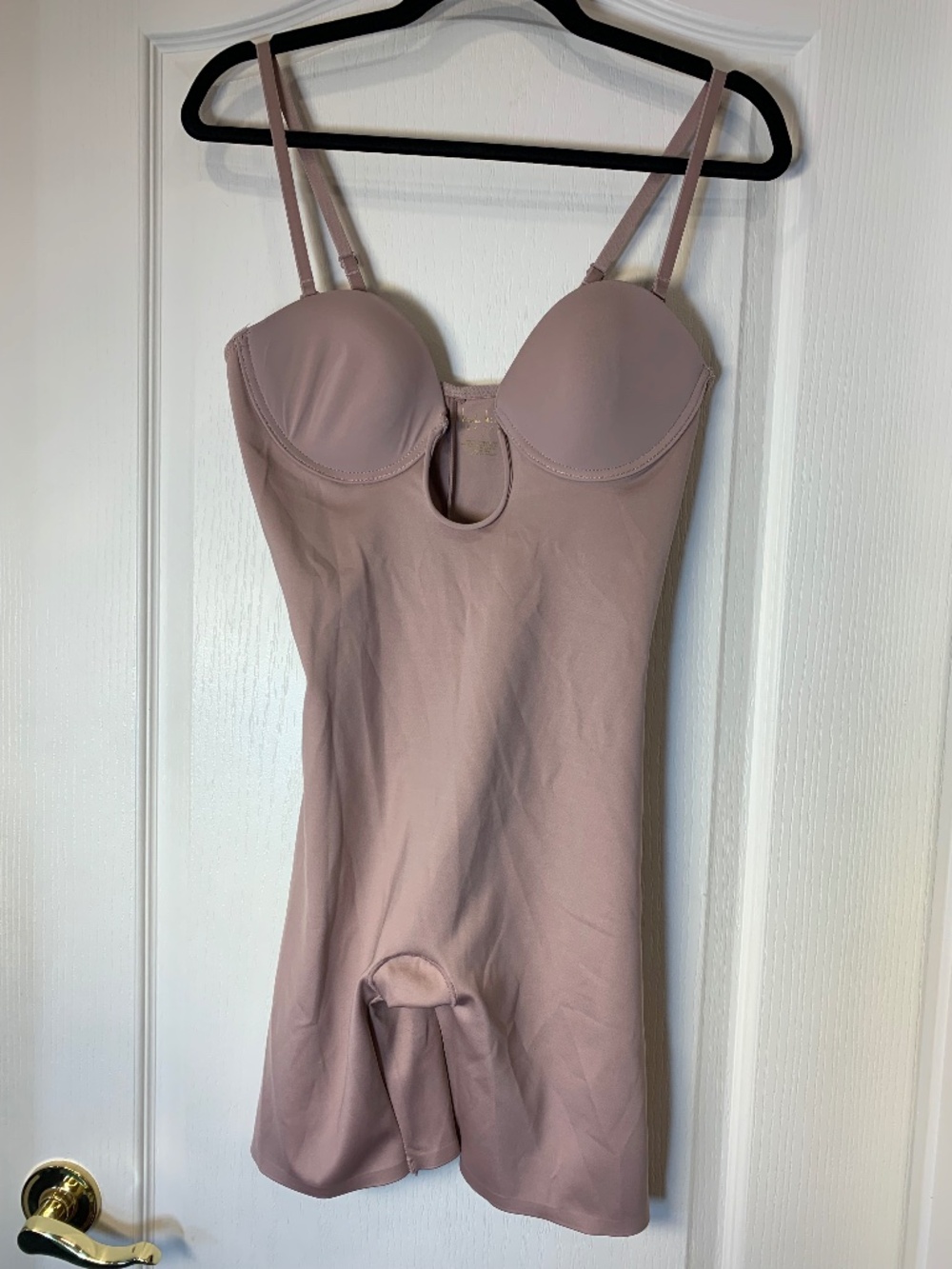 Nicole Miller New York Shapewear Bodysuit Women’s Large Nude Built-In Underwire